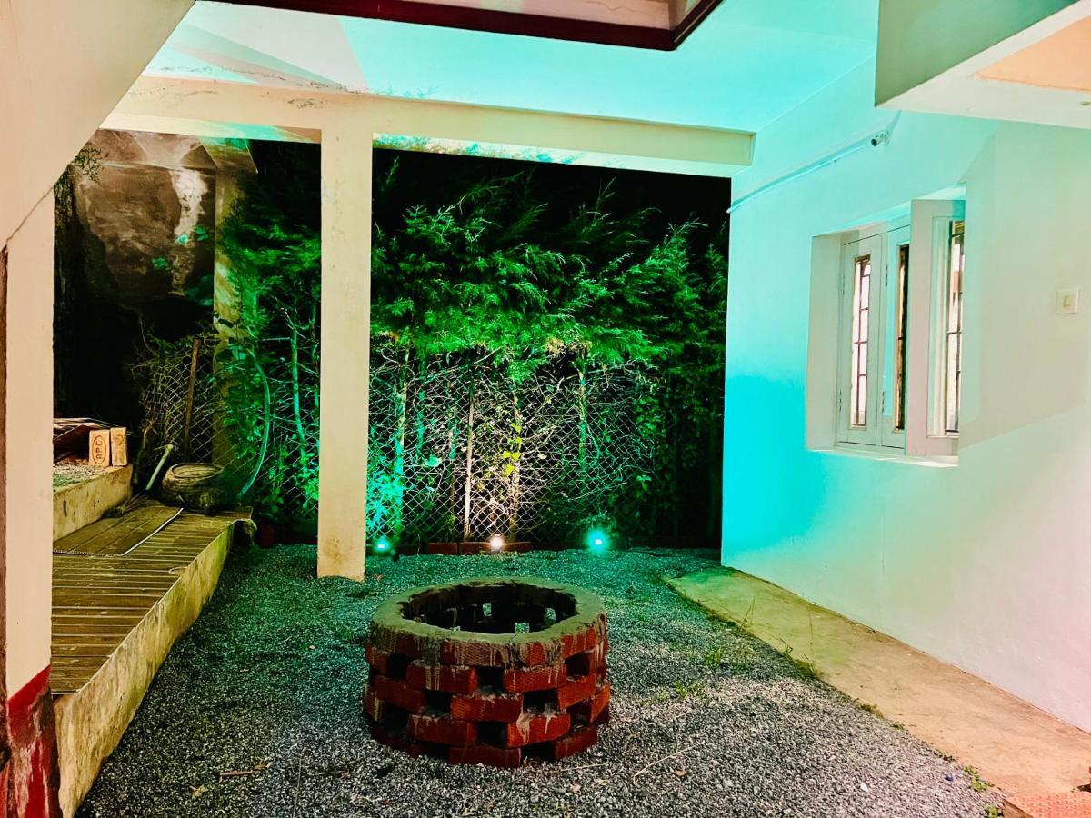Down House 19 - Teyt Holidays Villa *